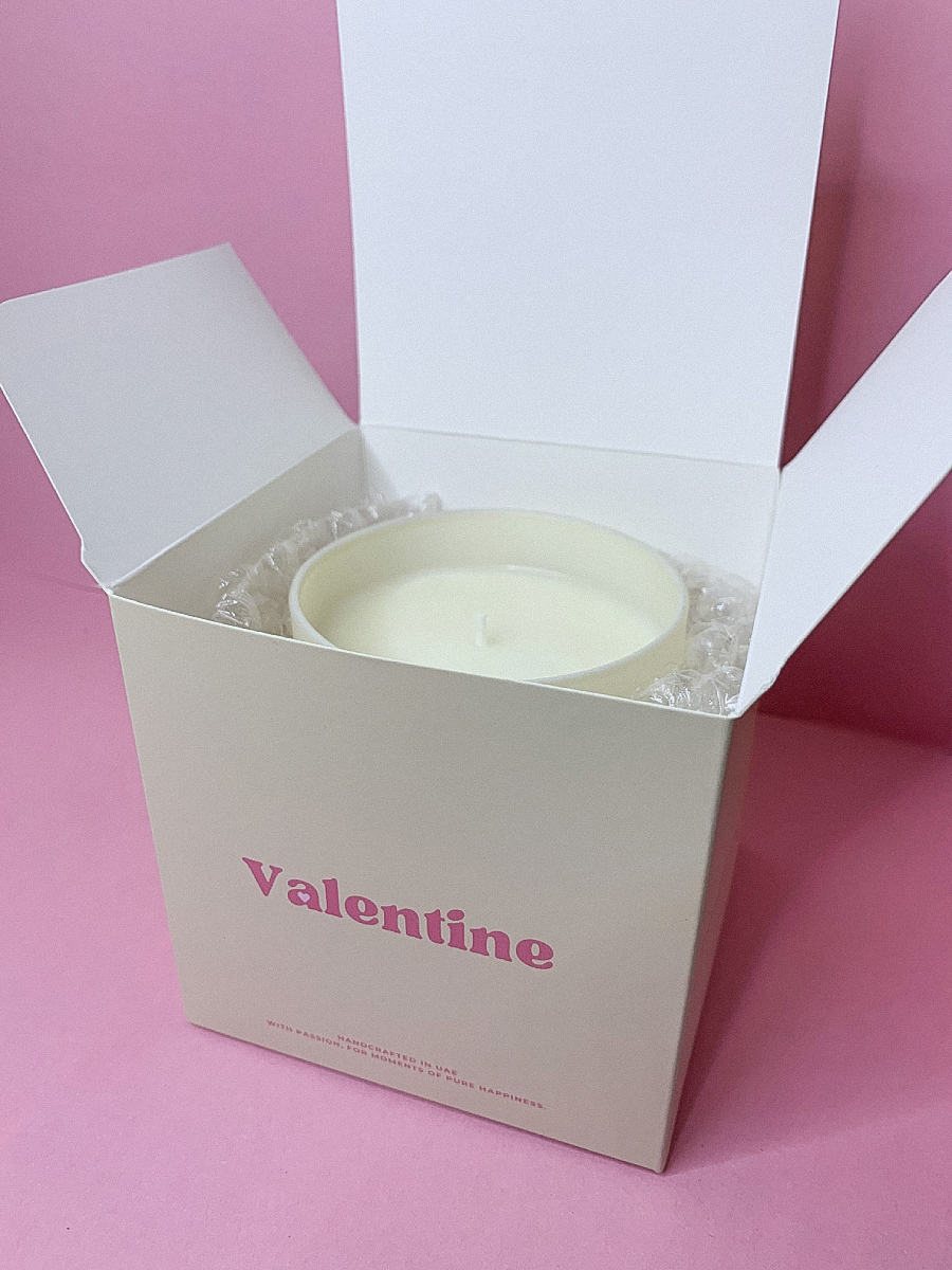 box valentine candle